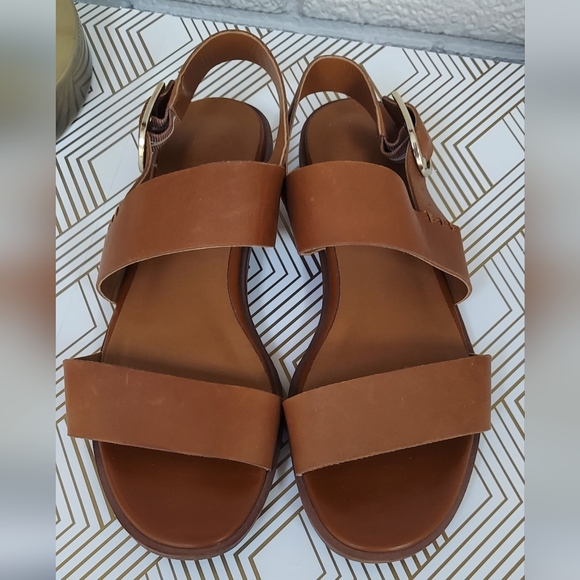 Franco Sarto Sandles - Picture 4 of 9